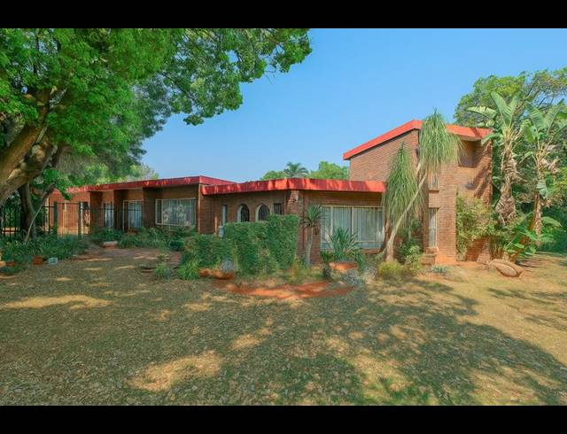 5 BEDROOM HOUSE FOR SALE IN MURRAYFIELD